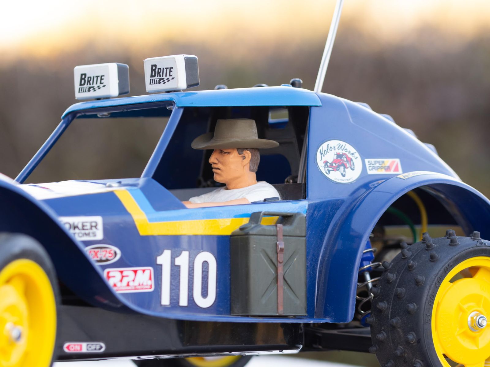 【新着商品】タミヤ(TAMIYA) 1/10 電動RCカーシリーズ No.470 タミヤ(TAMIYA) 1/10 電動RCカーシリーズ No.470 ホリデーバギー 2010