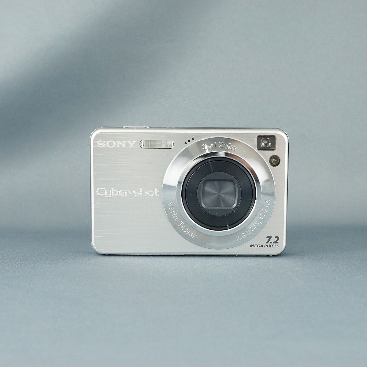 SONY Cyber-Shot DSC-W110 デジタルカメラ 本体 バッテリー 海外モデル 光学4倍ズーム スマイルシャッター コンデジ 完動品CE4257