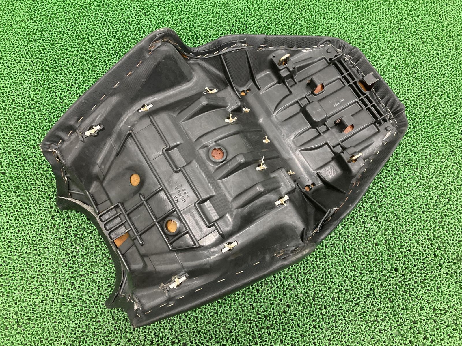 X-4 シート MAZ ホンダ 純正 中古 バイク 部品 SC38 X4 修復素材や 