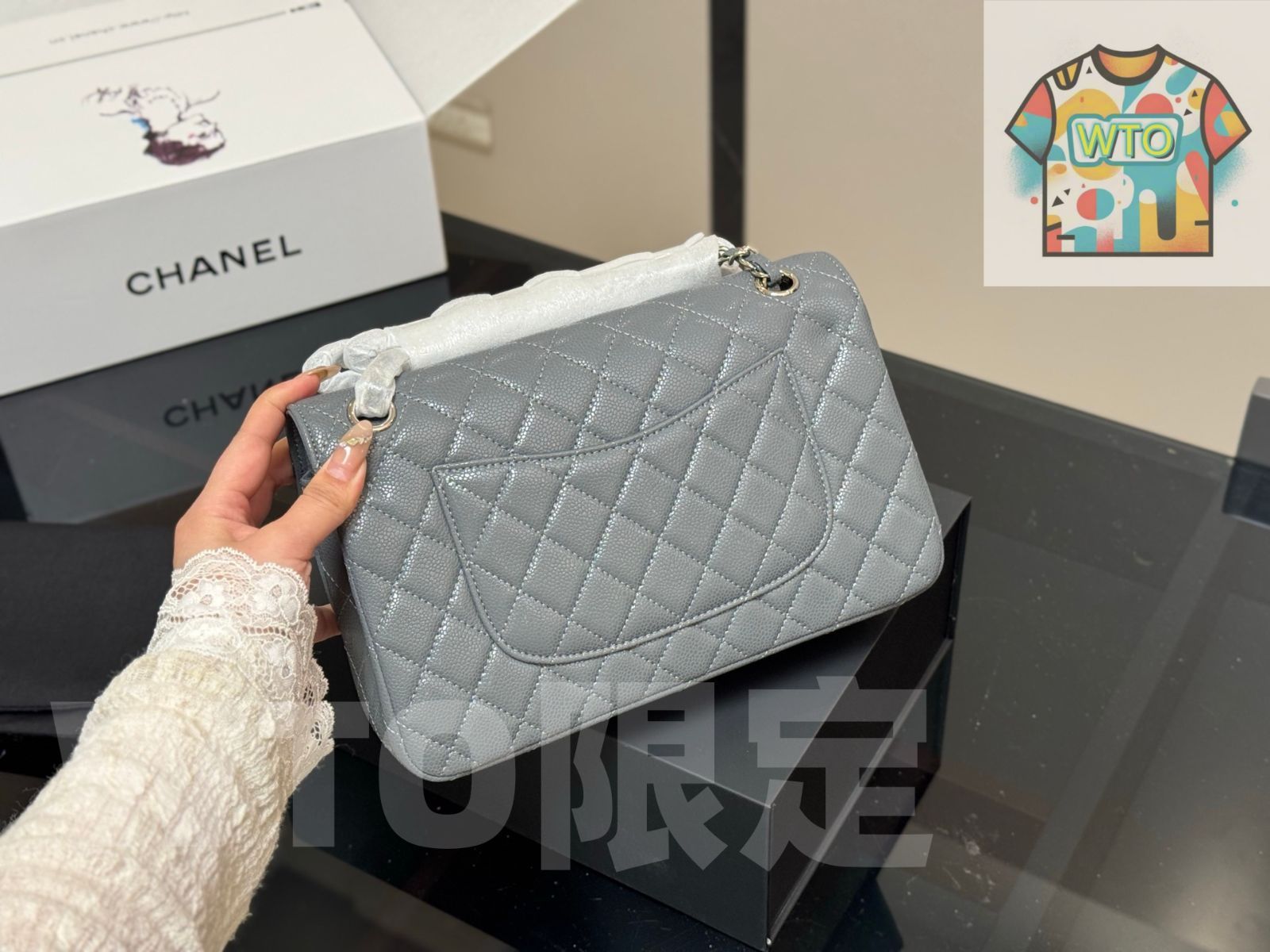 今日WTO】Chanel シャネル CFバッグ 折りたたみボックスと航空機