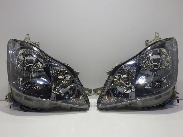 トヨタ純正 GRS180 クラウン アスリート LED ライト 前期 右側 トヨタ純正 GRS180 クラウン アスリート LED ライト 前期 右側 トヨタ