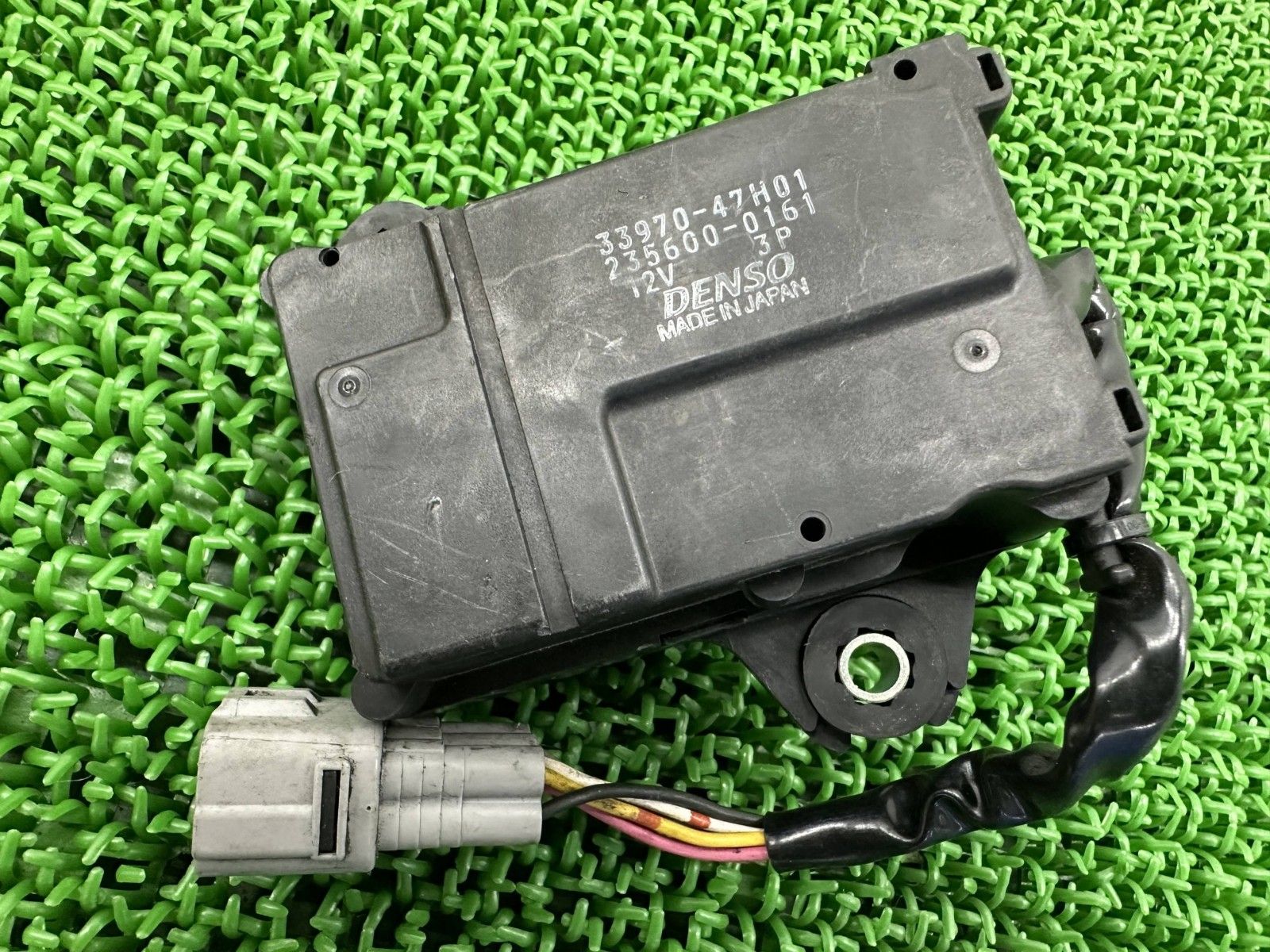 Vストローム1000 排気バルブモーター 33970-47H01 スズキ 純正 中古