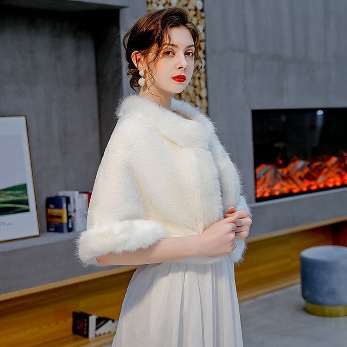 ファーポンチョ