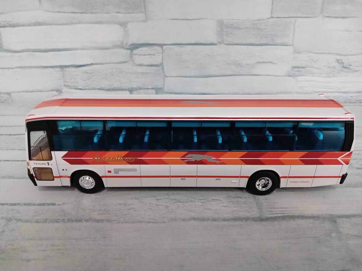 トミカ LV-N300b 三菱ふそう エアロバス (帝産観光バス