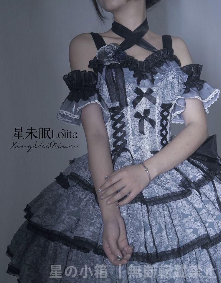 希少✨極美品✨ CHANEL シャネル　ネクタイ ココマーク　花柄　市松柄 希少✨極美品✨ CHANEL シャネル ネクタイ ココマーク 花柄 市松柄 希少 【