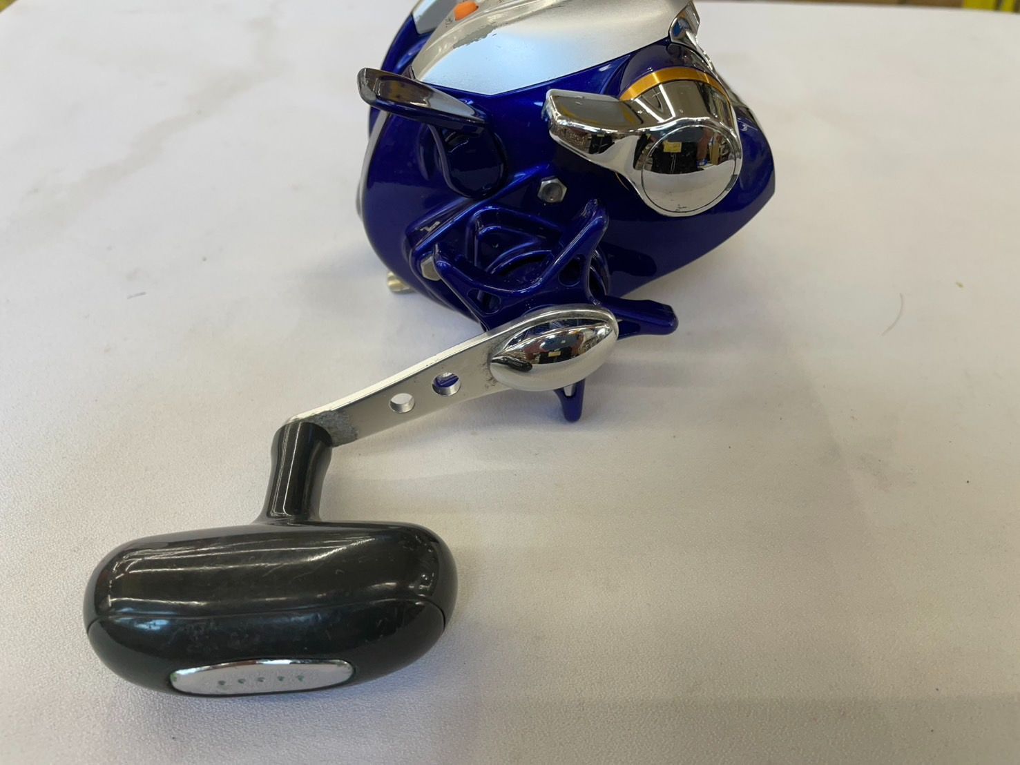 りんこ様ダイワ電動リール　ハイパータナコン400FBE ジャンク ジャンク品 ダイワ ハイパータナコン400FBe 電動リール 船リール
