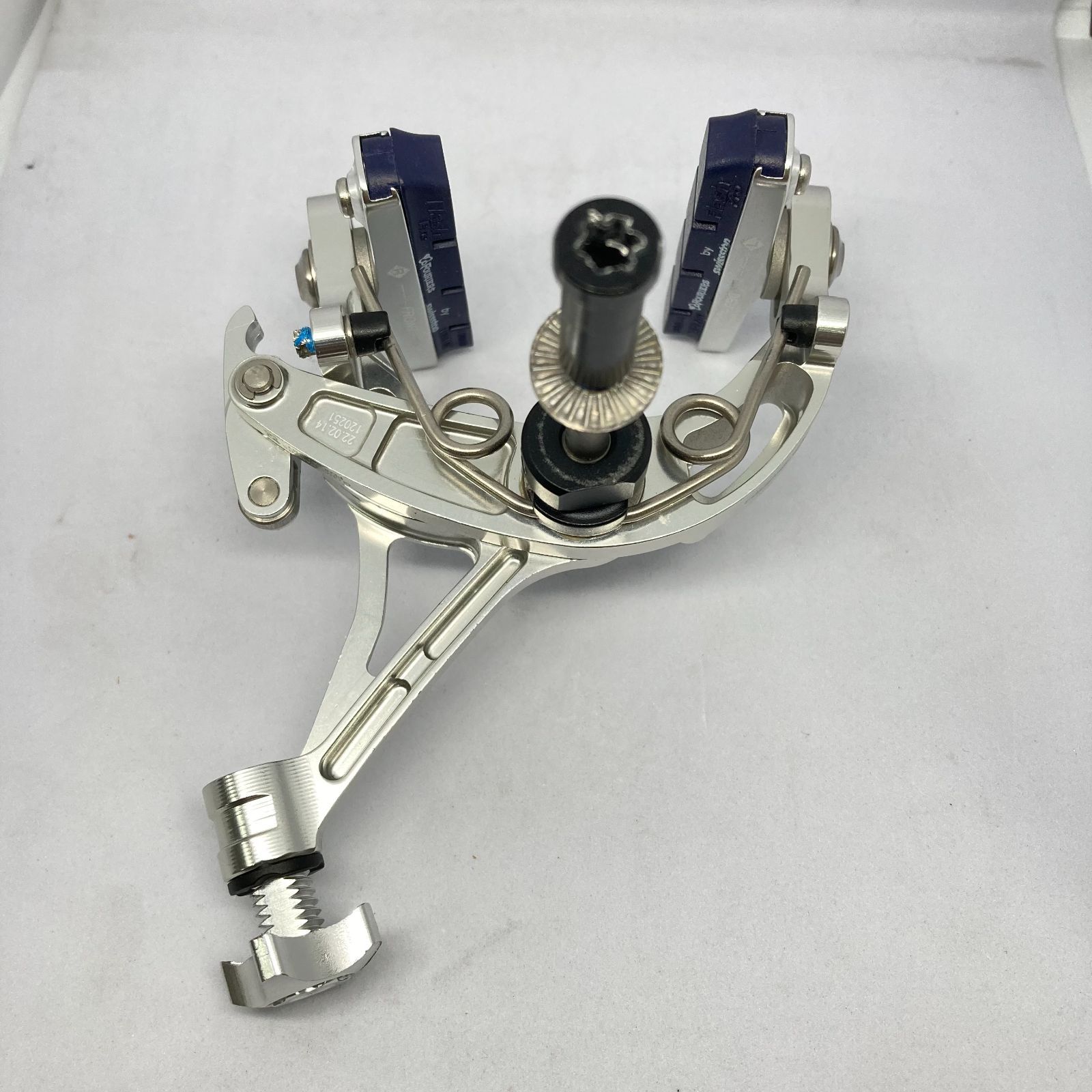 OnebyESU ワンバイエス ライトオンブレーキモア フロント シルバー BRIGHTFACE_UK