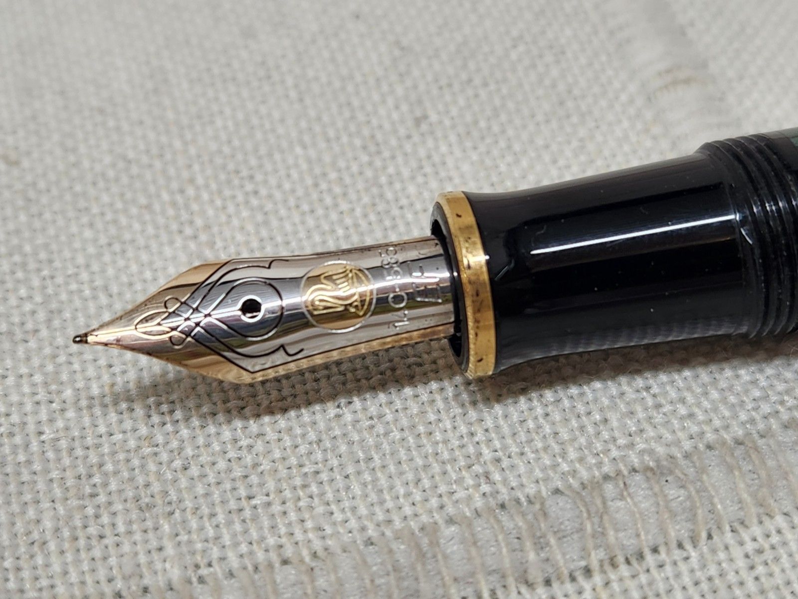 ペリカン 万年筆 PELIKAN 14C-585 M-1114 - メルカリ