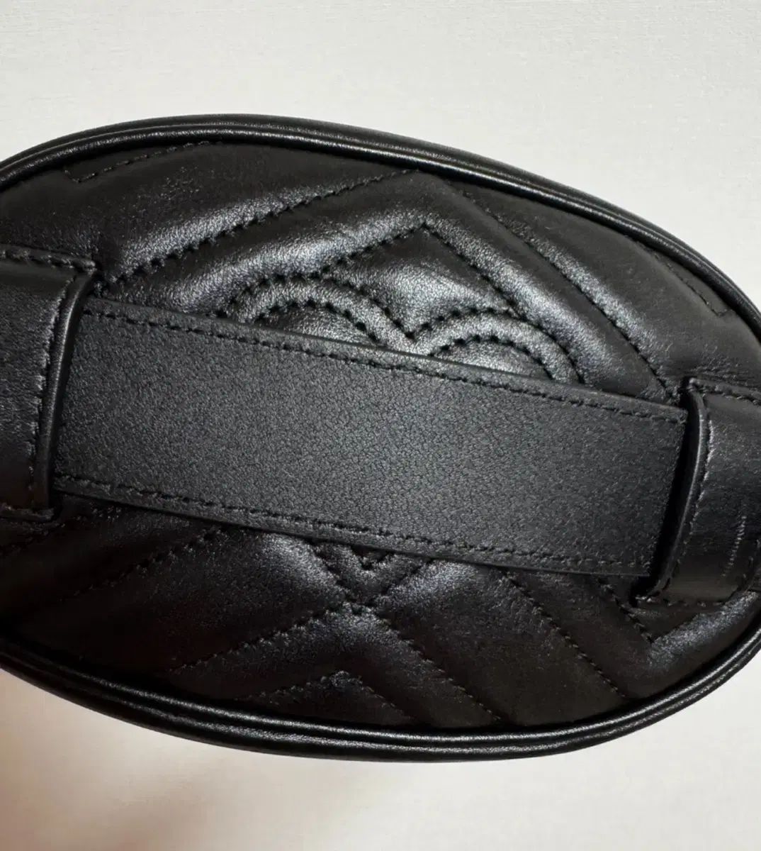 GUCCI グッチ マーモント ベルトバッグ ブラック