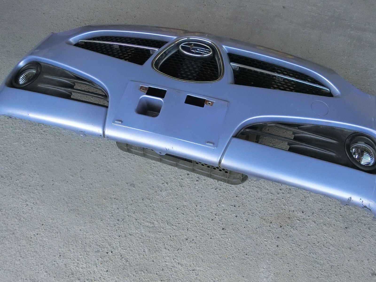 スバル　R2 RC1 フロントバンパー　カラー417 スバル☆R2 RC1 右 リアドア ピスタチオグリーン・オパール／417