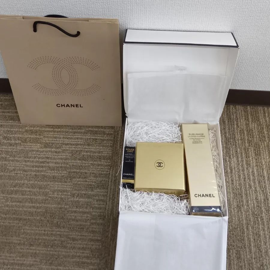 未使用 CHANEL シャネル 化粧セット ショップ袋付き