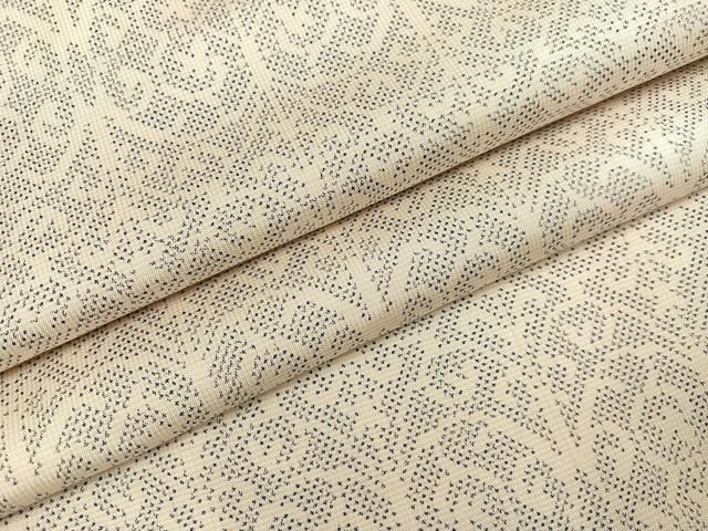 平和屋着物○本場大島紬 白大島 一元7マルキ 唐草文 正絹 逸品