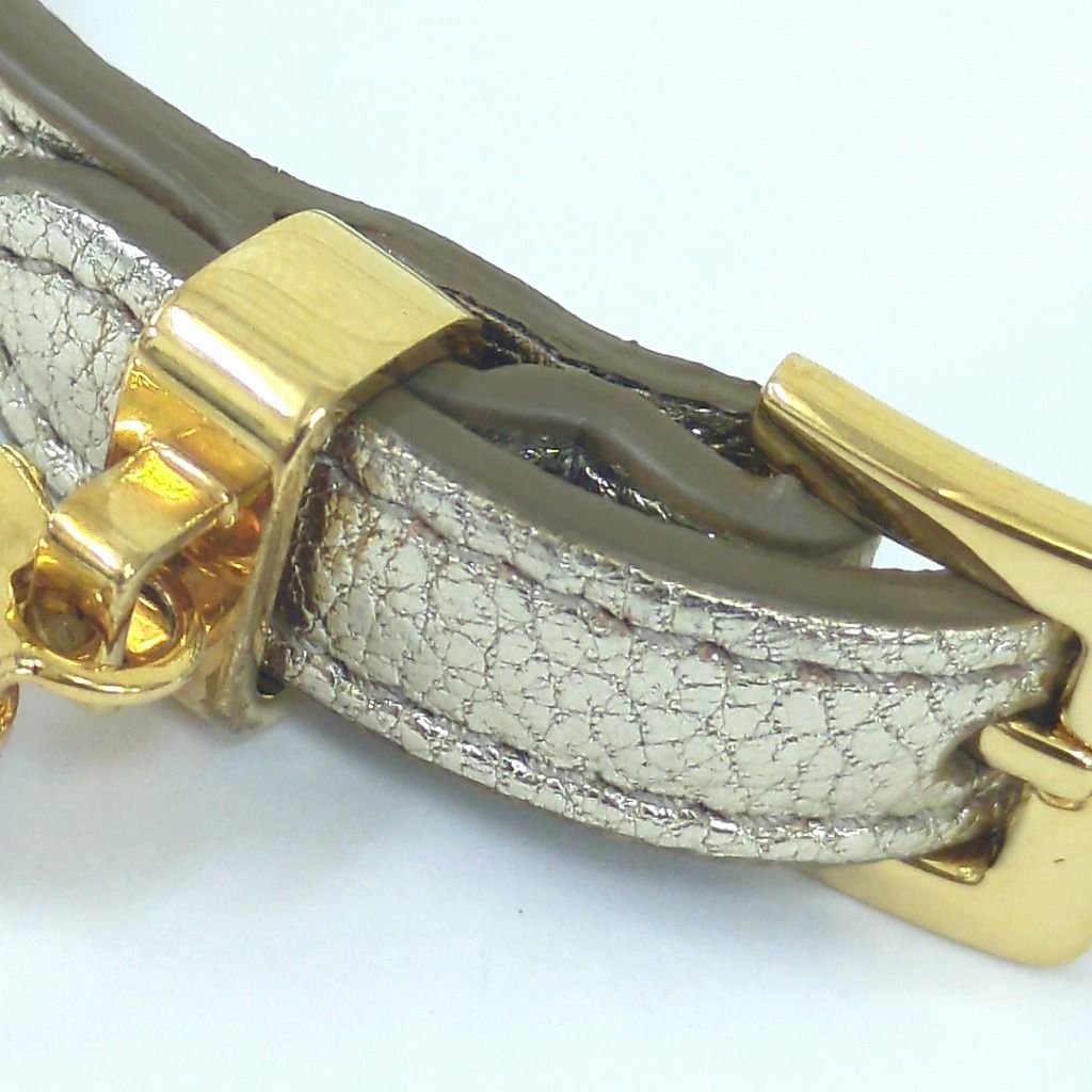 美品✨️ miumiu ビジュー ブレスレット ゴールド ストーン ハート ミュウミュウ ブレスレット ゴールド 美品 ハート ストーン