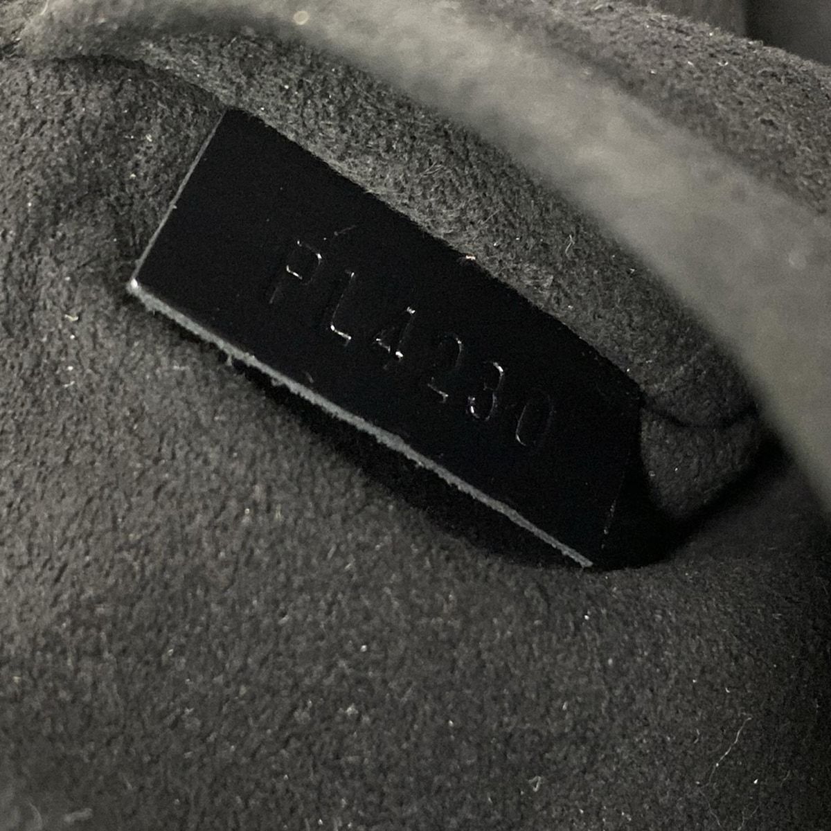 バニティバッグ