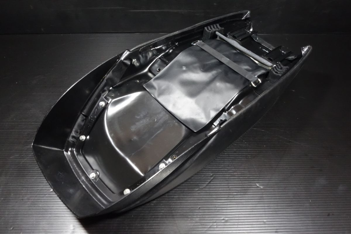 【正規商品】 SR400 シート 2J2 ヤマハ 純正 R20250825 重要性のある