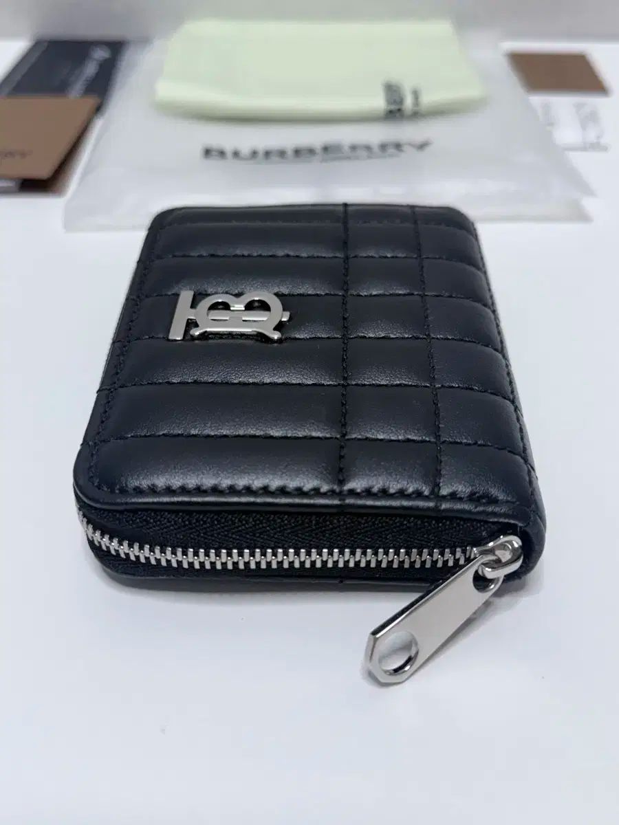 バーバリー Quilted