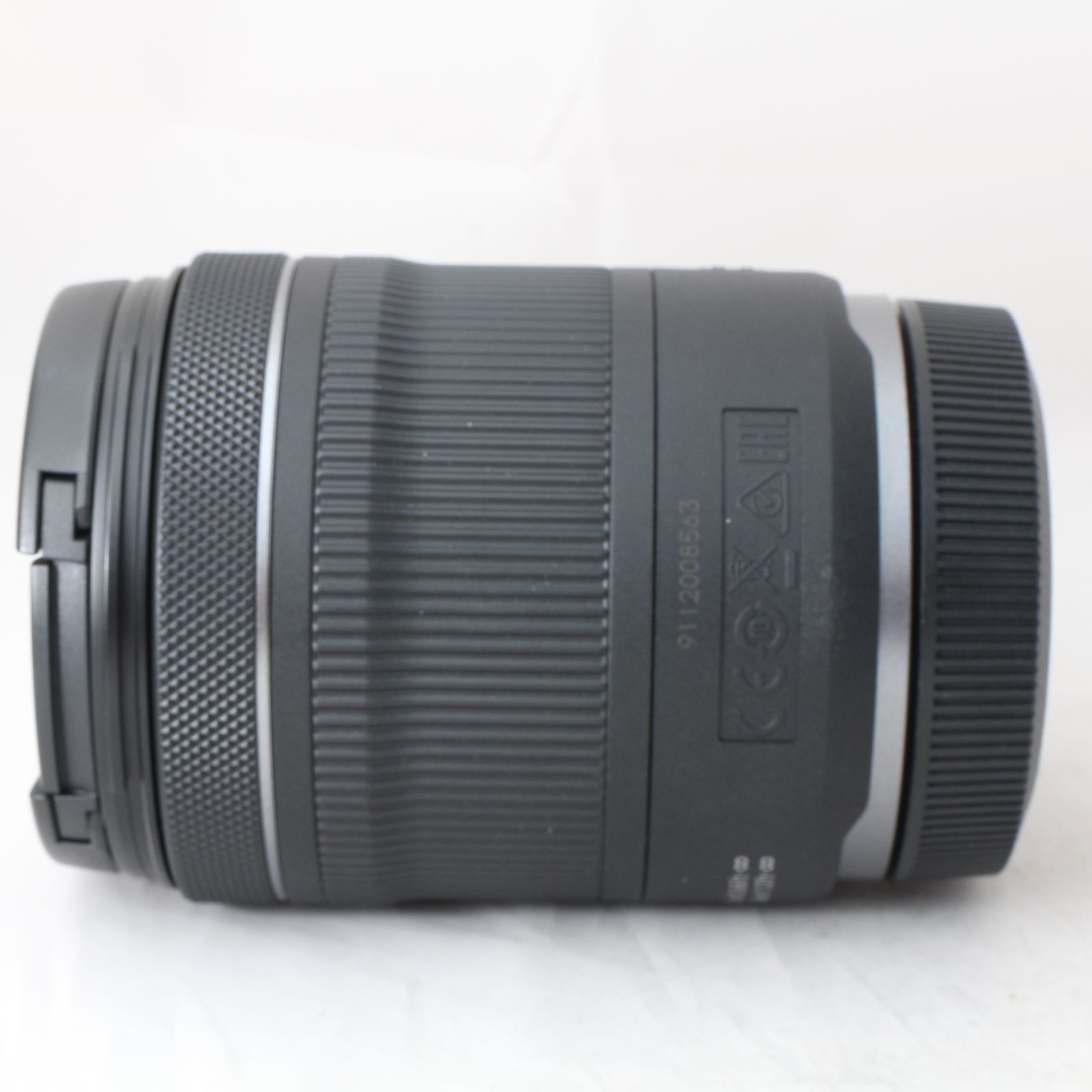 Canon 標準ズームレンズ RF24-105mm F4-7.1 IS STM EOSR対応
