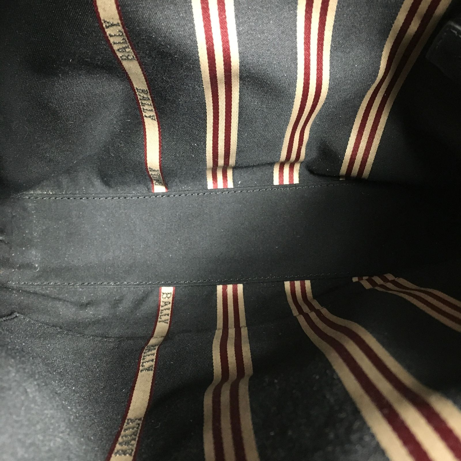 2508-272｜美品｜バリー メッセンジャーバッグ レザー ブラック