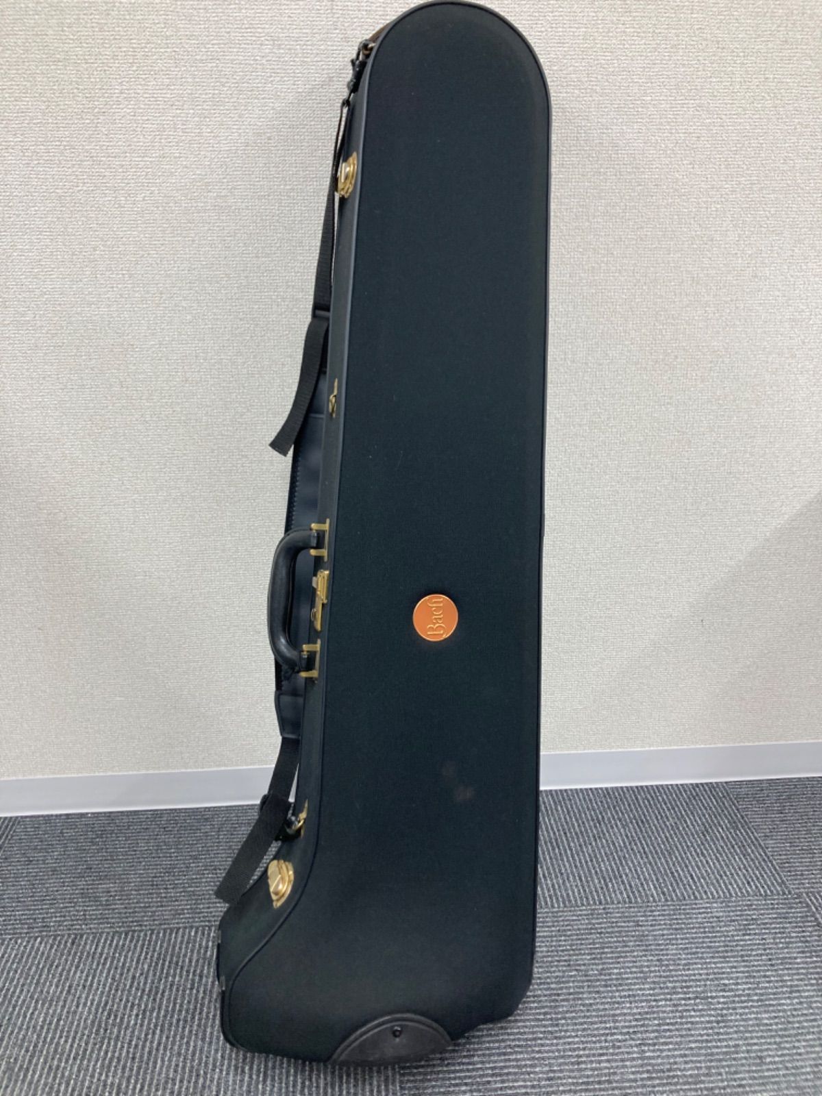 Bach 純正 テナーバストロンボーンハードケース 鍵付き【楽器
