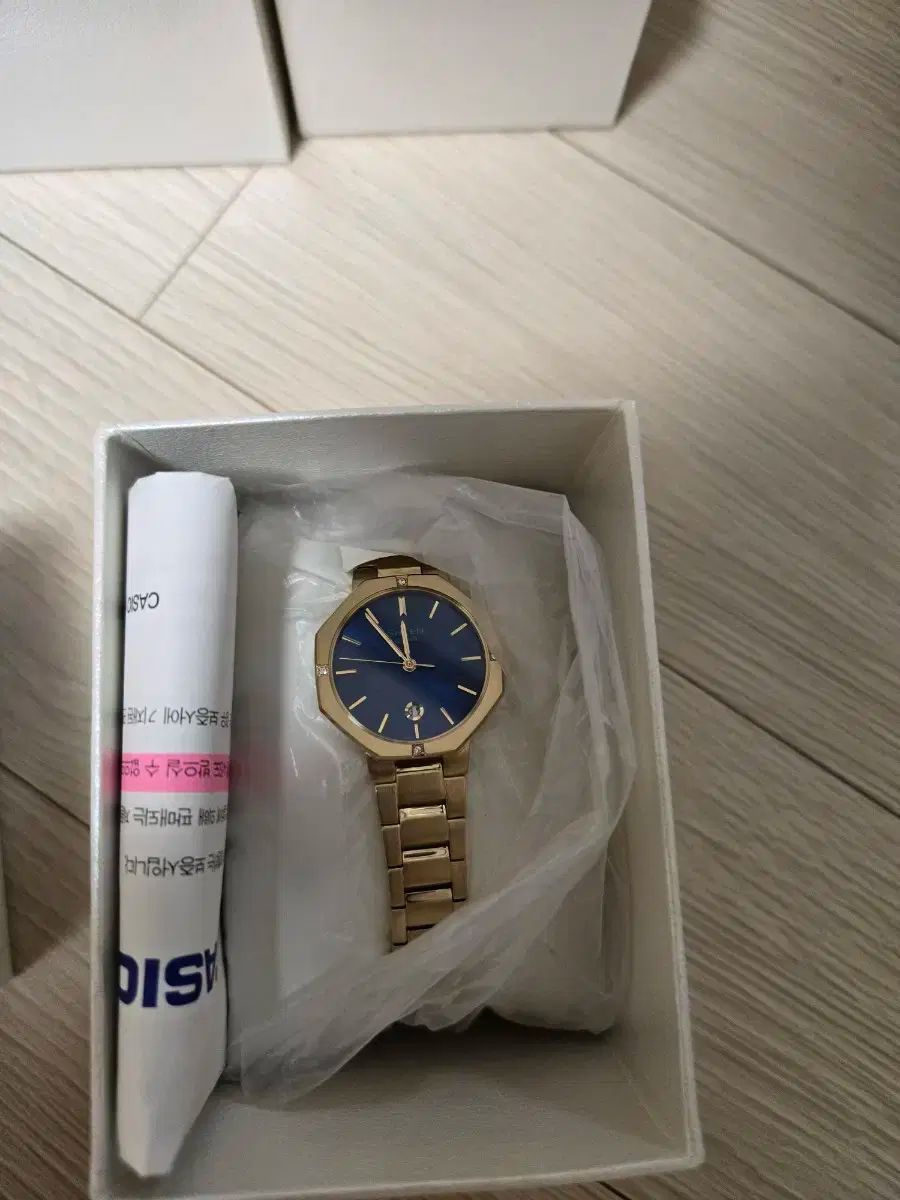 CASIO