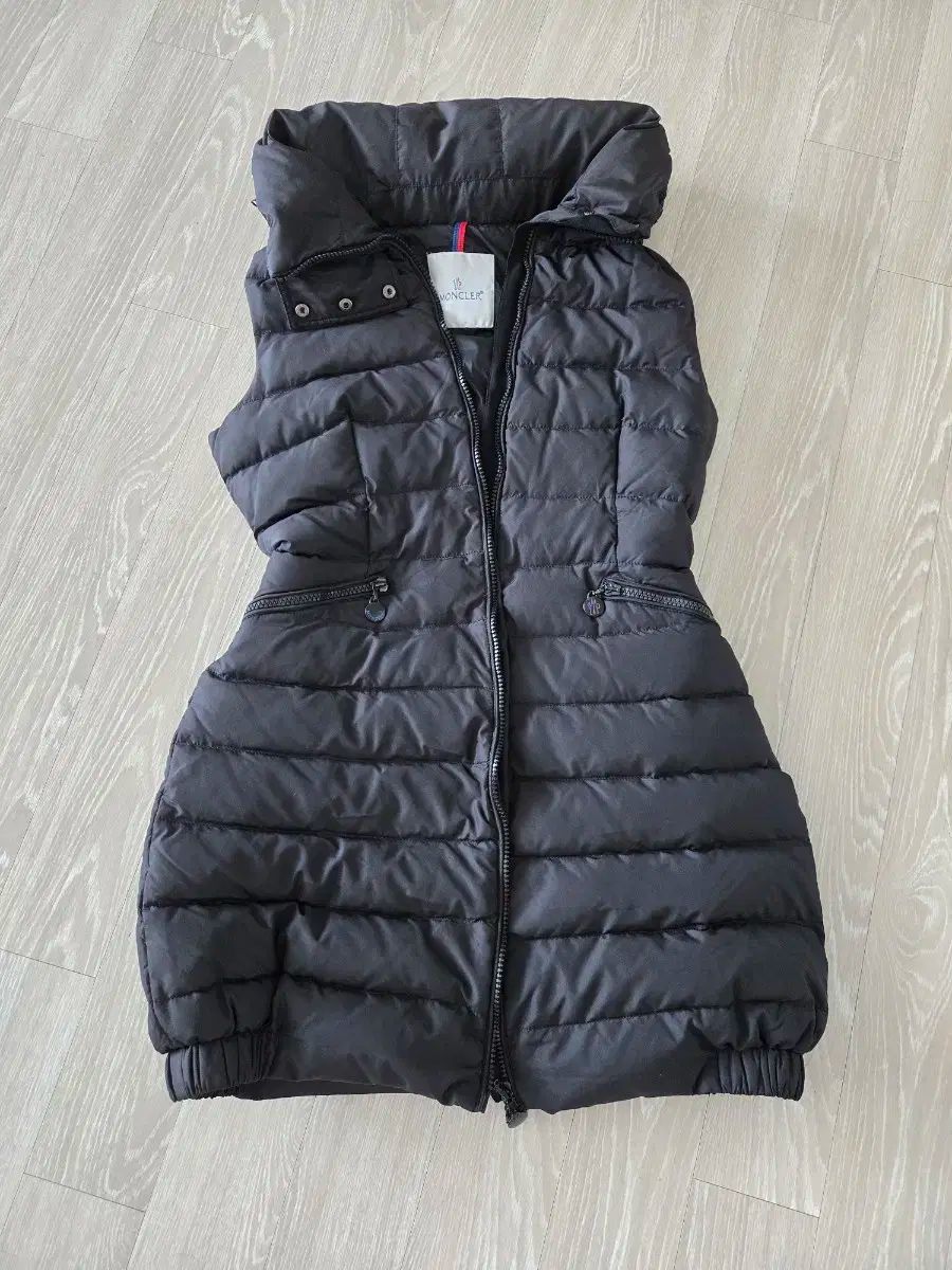 MONCLER モンクレール ダウンベスト 1 サイズ 正規品