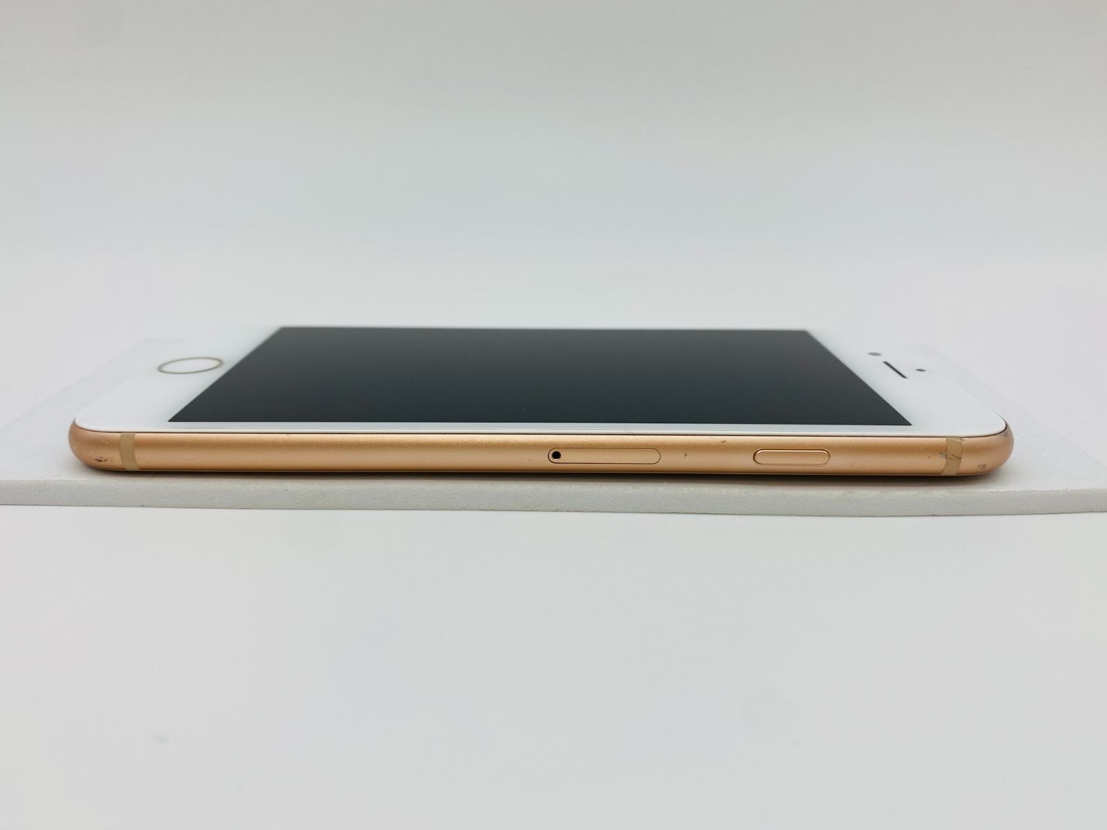 iPhone8 256GB ゴールド/シムフリー/大容量新品BT100% 023