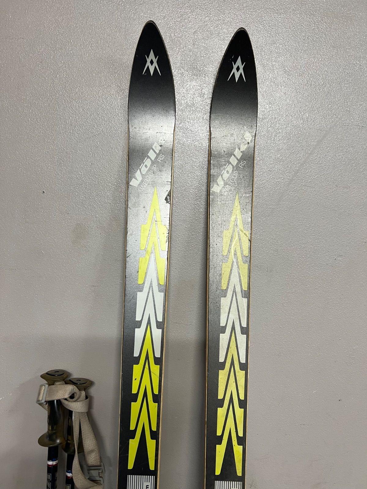 volkl スキー板 +ストック フォルクル(Volkl) フリースタイルスキー板 REVOLT 81 DEMO+FDT