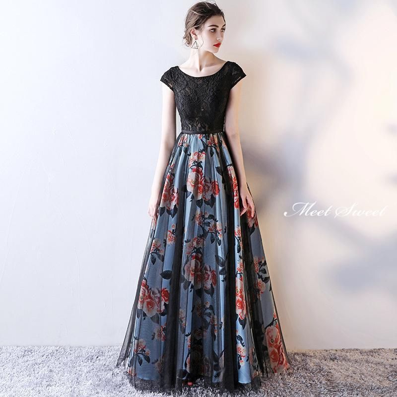 ドレス ロングドレス ブラック 黒 花柄 半袖 編み上げ ファスナー ウェディングドレス ウエディングドレス 大人 結婚式 二次会 披露宴 花嫁 演奏会 発表会