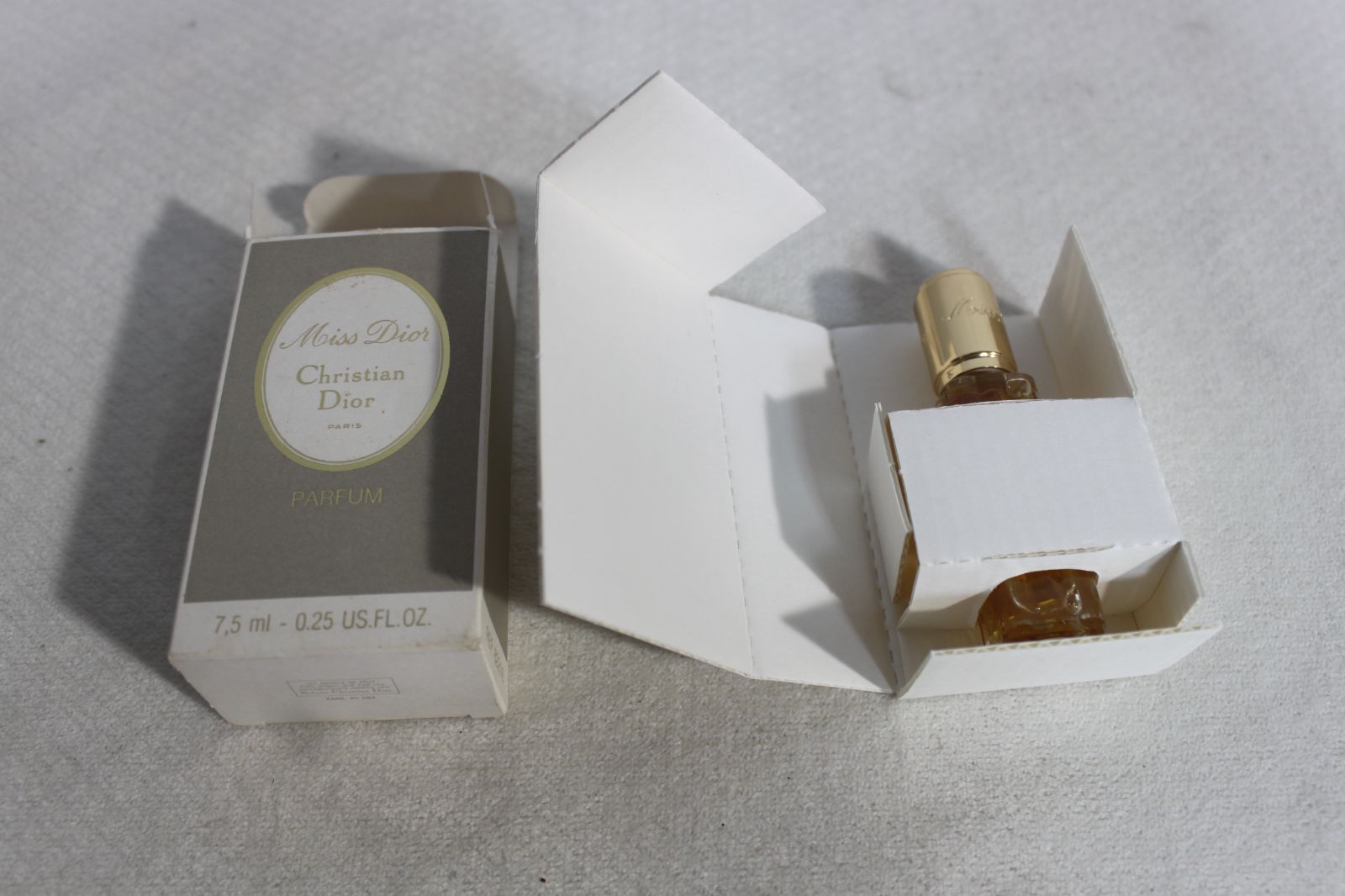 ディオール Dior Miss Dior ヴィンテージ 香水 未使用 - メルカリ