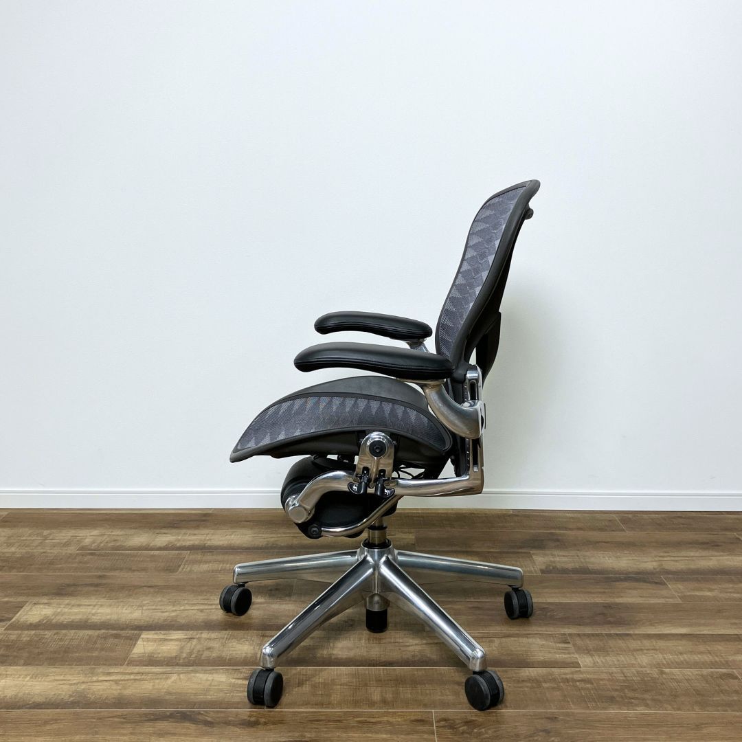 Aeron Chair