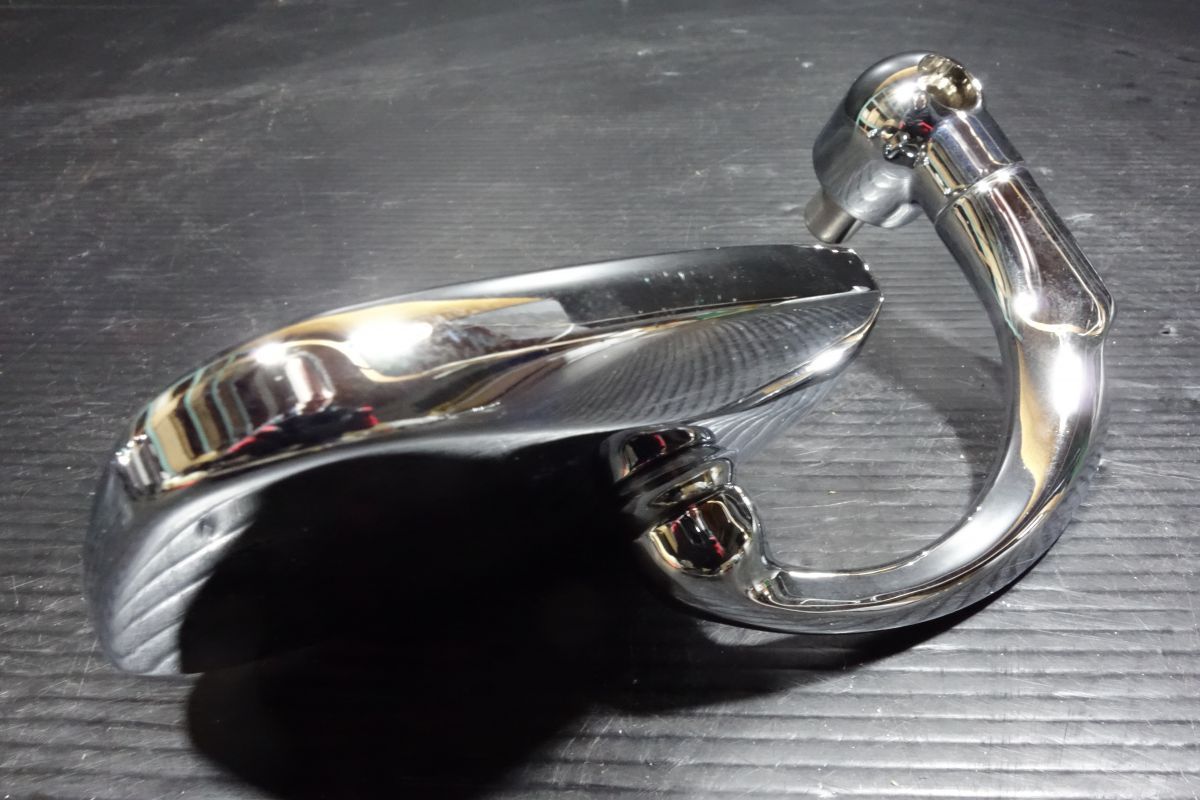 2 スラクストン900 ミラー 左トライアンフ 純正 TRIUMPH THRUXTON R20250217 LAWEED_CL