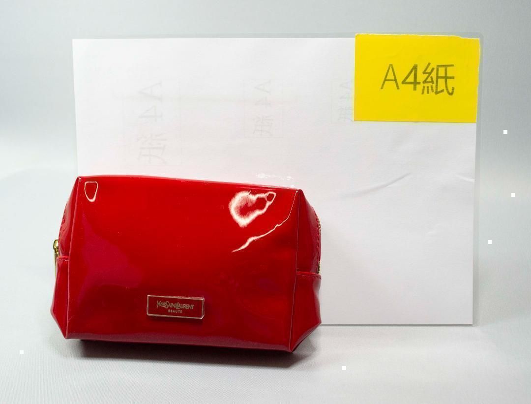 yslpQred 新品未使用本物 YSL イヴサンローラン ノベルティポーチ