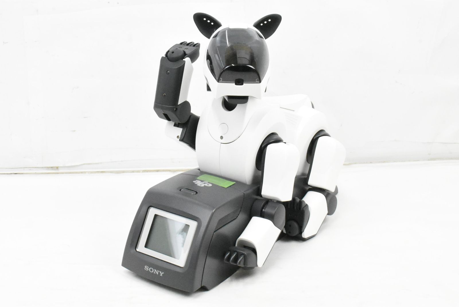 【限定品・貴重】値下げ！！aibo ERS210 限定色(ホワイト)【未使用品】 未使用 SONY アイボ ERS-210 ホワイト 限定モデル ソニー
