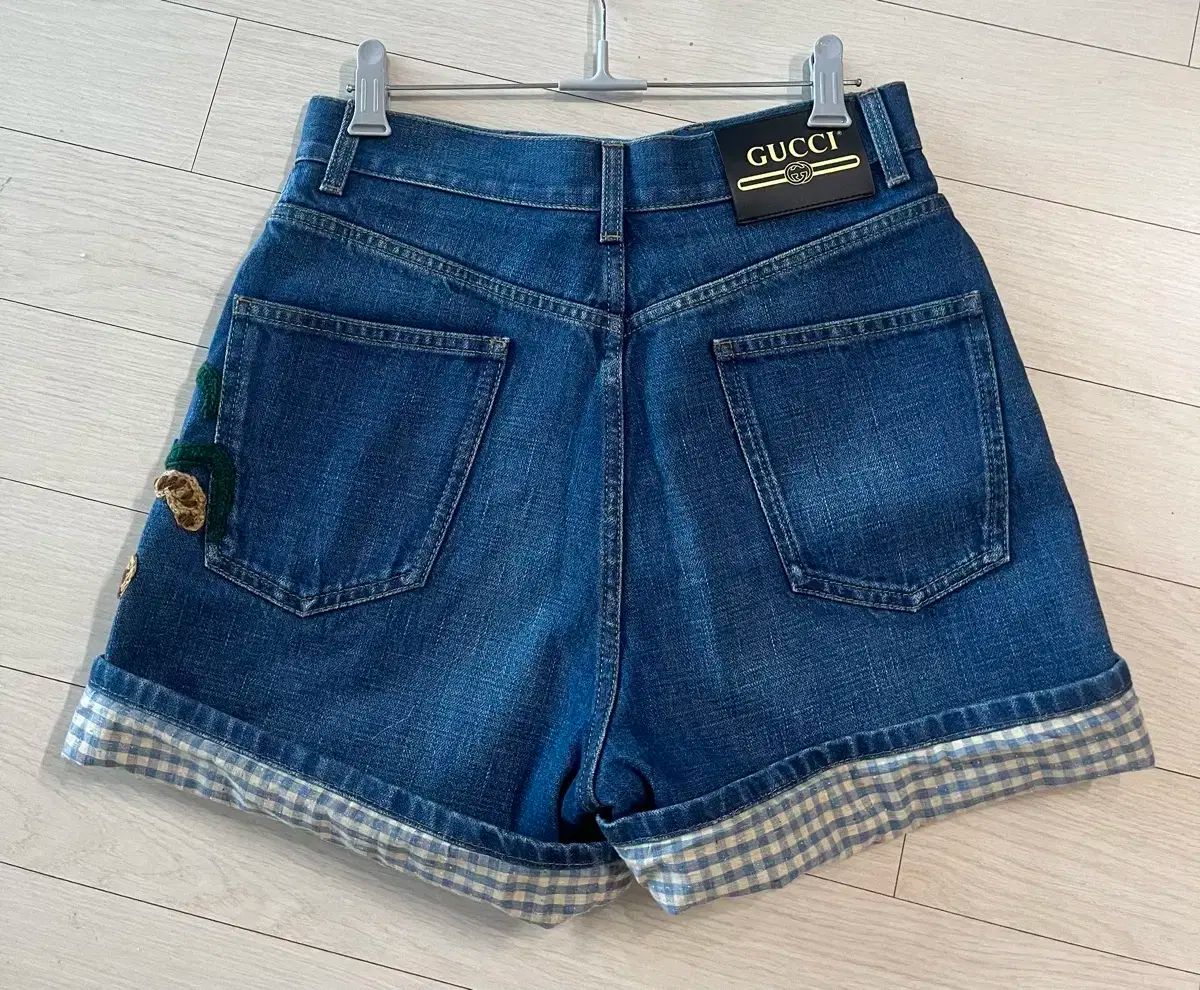 グッチデニムショーツ