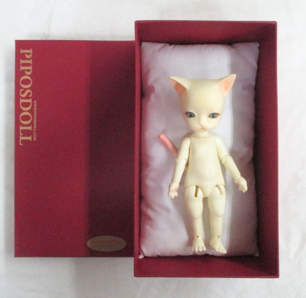 PIPOS DOLL PI HEERO