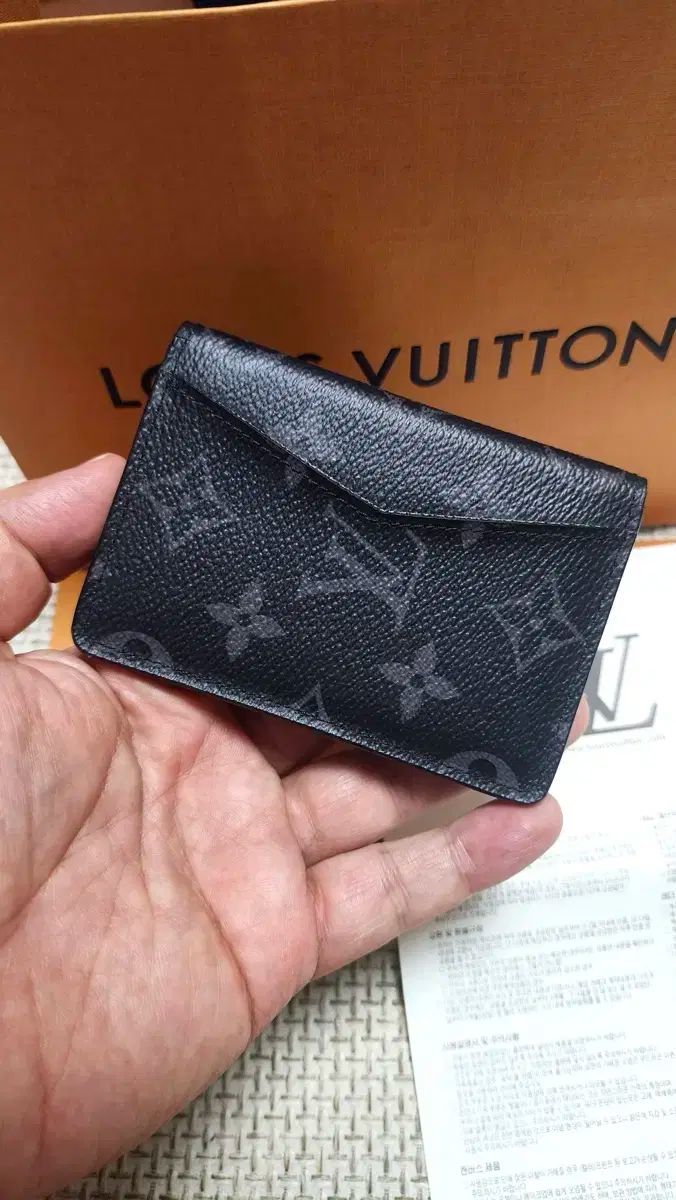 24ss Louis