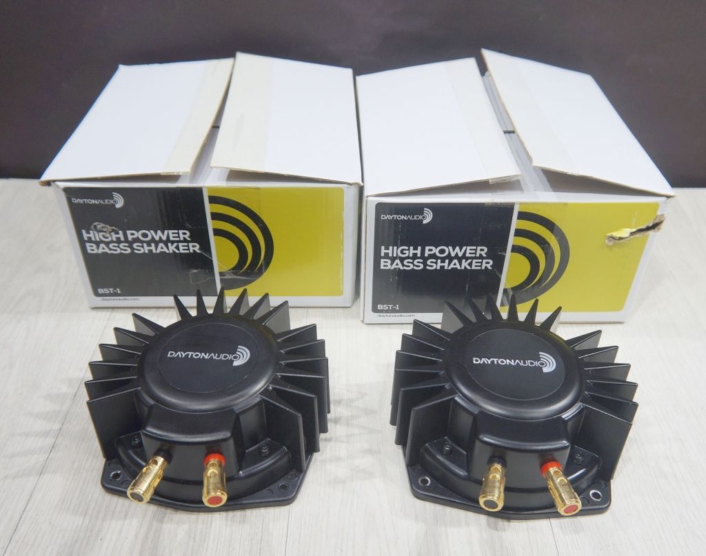 DAYTONAUDIO BST-1 ハイパワー プロ バスシェーカー 2個セット 振動体感ユニット