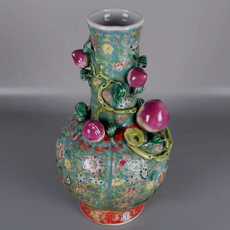 乾隆巻き枝の花卉つまむ脽五桃天球瓶 現代工芸品 美術品 装飾品 置物