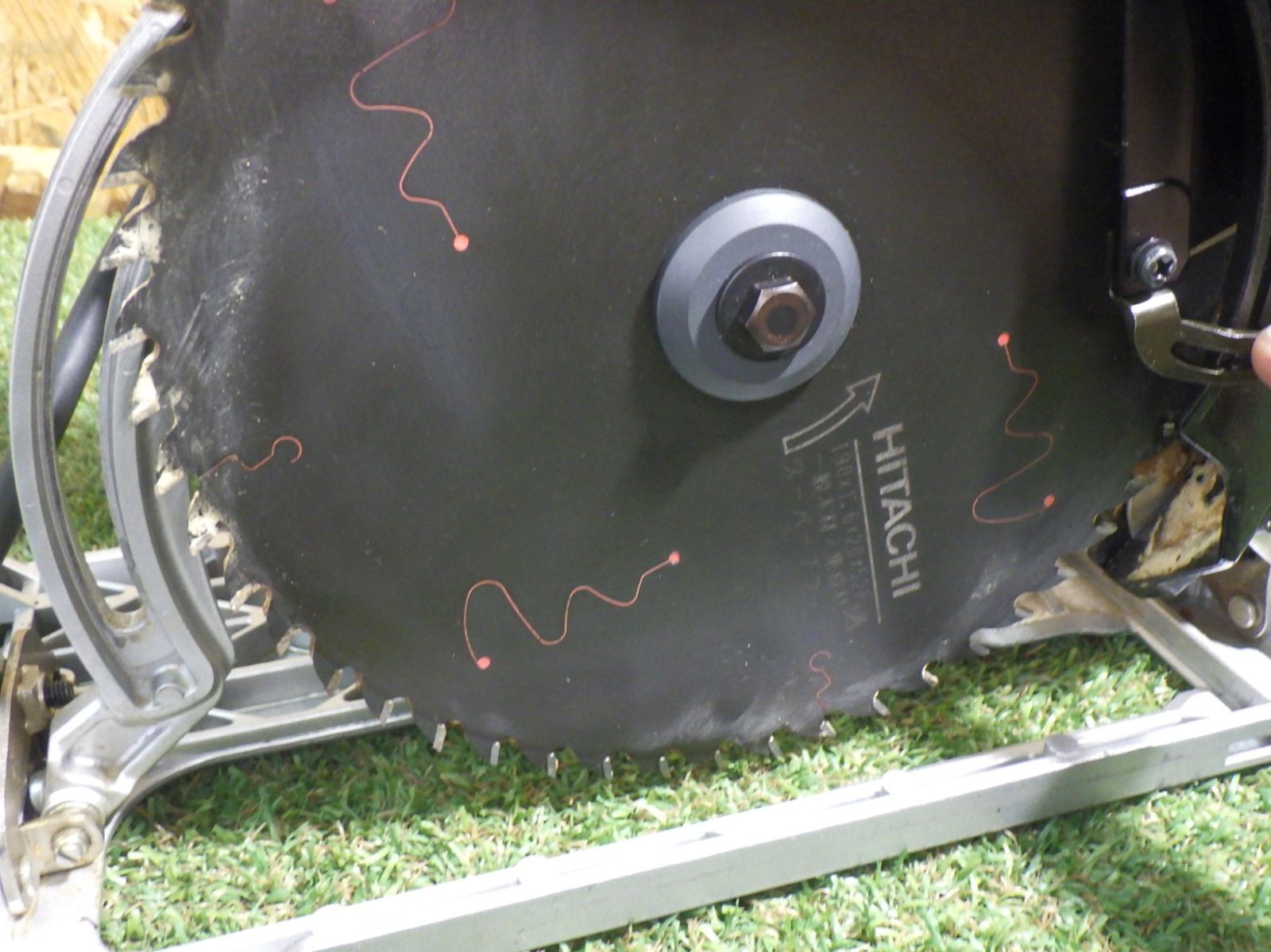 各種木材や建材の切断に リョービ RYOBI 電子丸ノコ チップソー付 W-763ED 611021A 品 HRDEVELOPMENT_JP