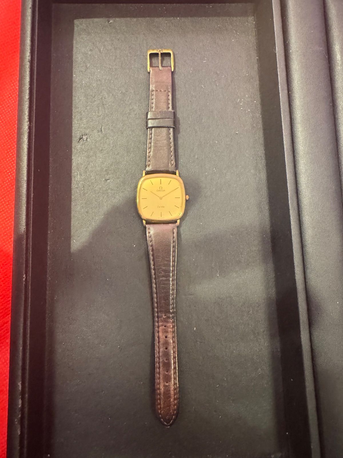 OMEGA De Ville レザーベルト OMEGA De Ville ゴールド文字盤 時計