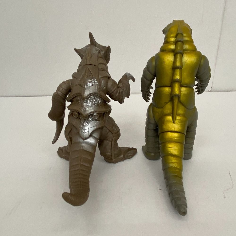 ウルトラマンソフビ、ガメラ、キングギドラ、バルタン星人カネゴン（レトロ）1989 03w19166 ウルトラマン ウルトラ怪獣 ソフビ 10体まとめ