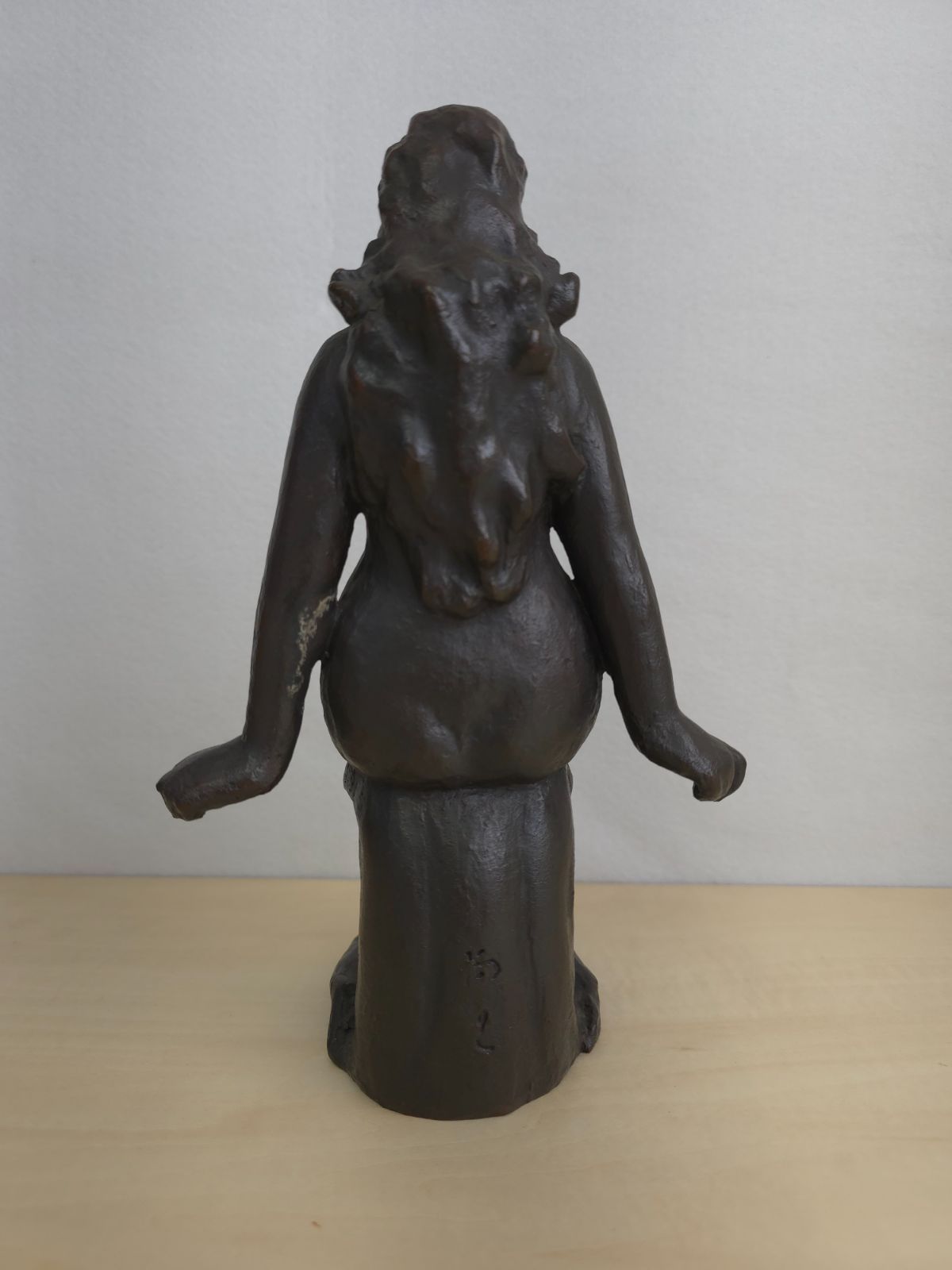 女性