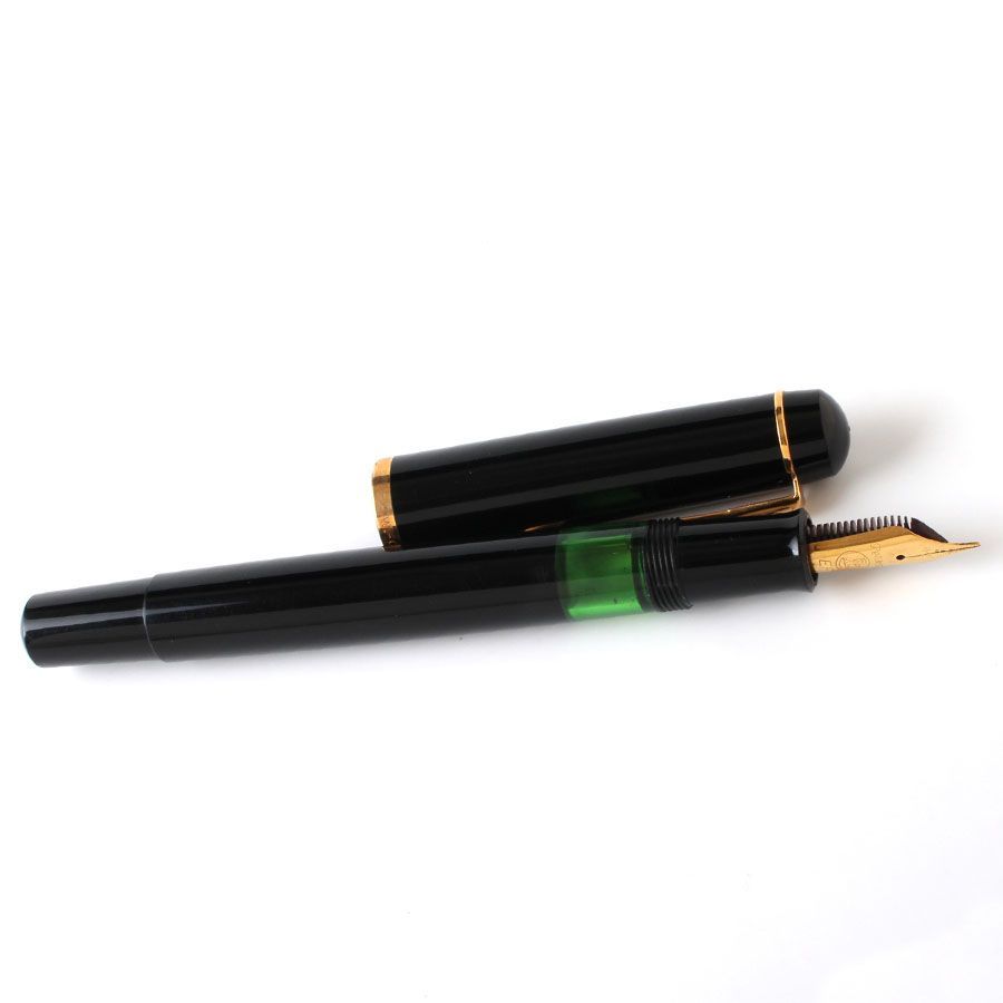 ペリカン 万年筆 W.-GERMANY刻印 ドイツ　EF ブラック MWH25125 Pelikan ペリカン 万年筆 西ドイツ製 W-GERMANY