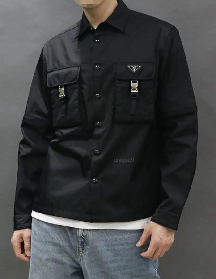 【雷市場（ポンジャン）商品韓国直送】 PRADA(プラダ) トライアングルロゴ リナイロン 取り外し可能なスリーブ バックル ジャケット S L XXL