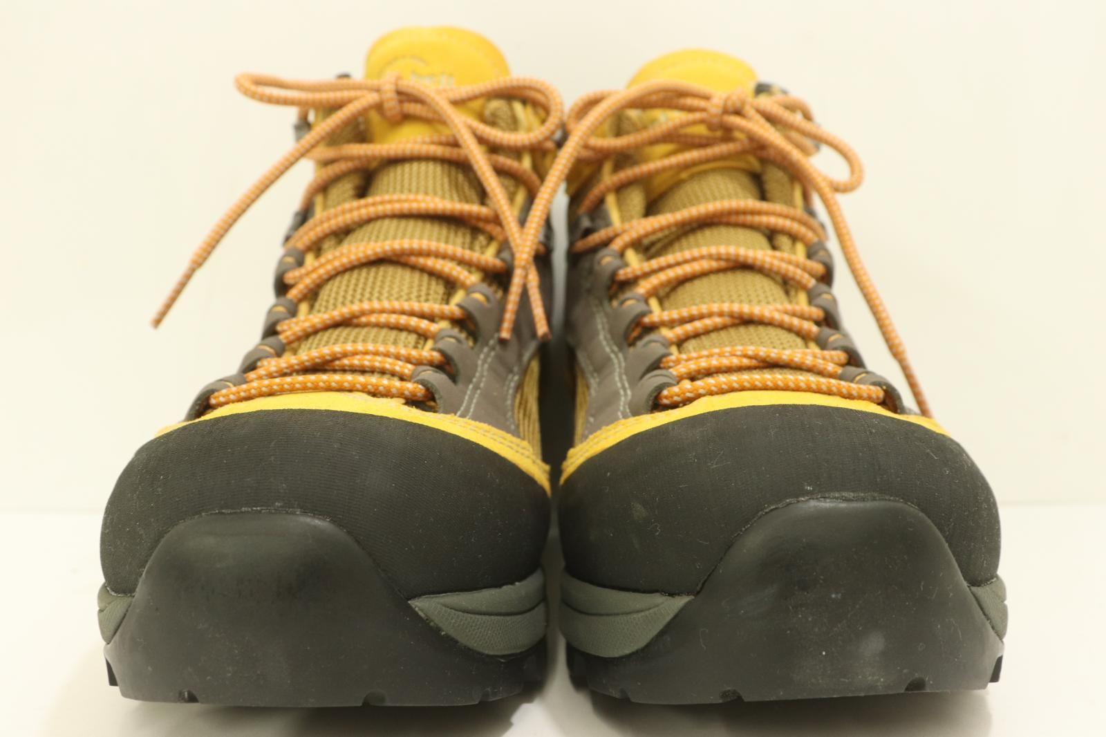 mont bell レディースブーツ 25.5cm GORE-TEX トレッキングブーツ mont bell 25.5cm 黄 イエロー ロゴ