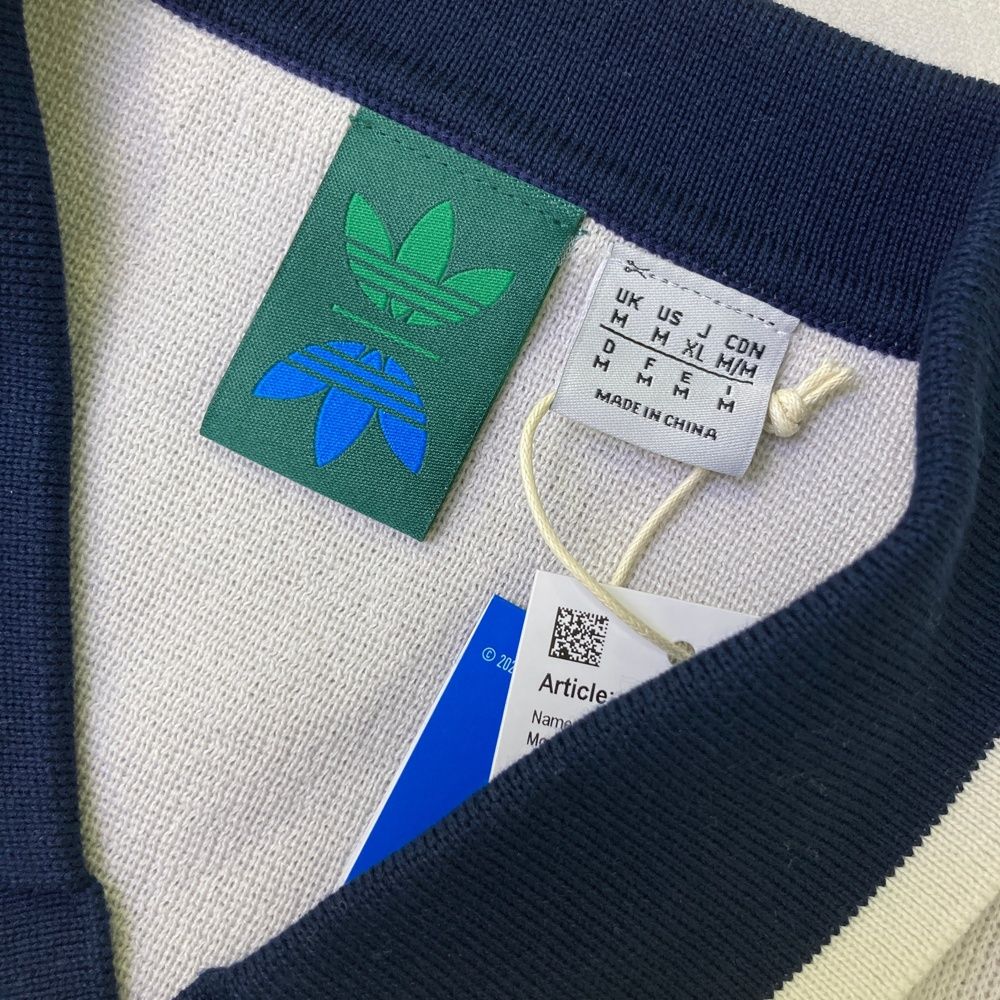 価格比較でお得にお買物。 サイズ J XL ADIDAS GOLF アディダスゴルフ IW6659 襟付きニットセーター ROLLING LINKS ストライプ柄 ホワイト系 240101524842 ゴルフウェア メンズ ストスト