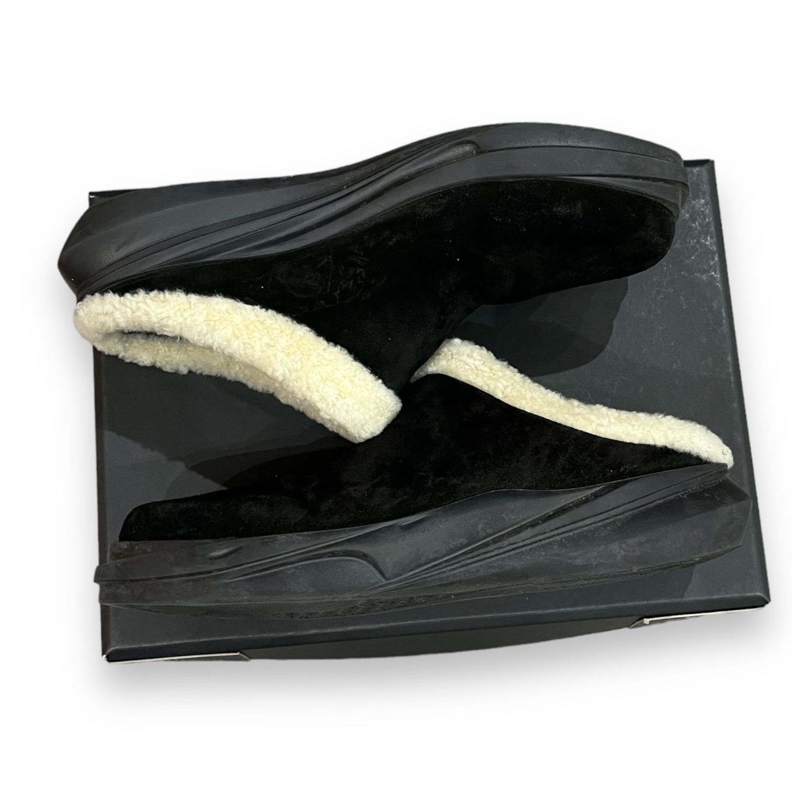 1017 ALYX 9SM SHEARLING MONO MULE モノ ボア シューズ 1017 ALYX 9SM SHEARLING MONO MULE モノ ボア シューズ