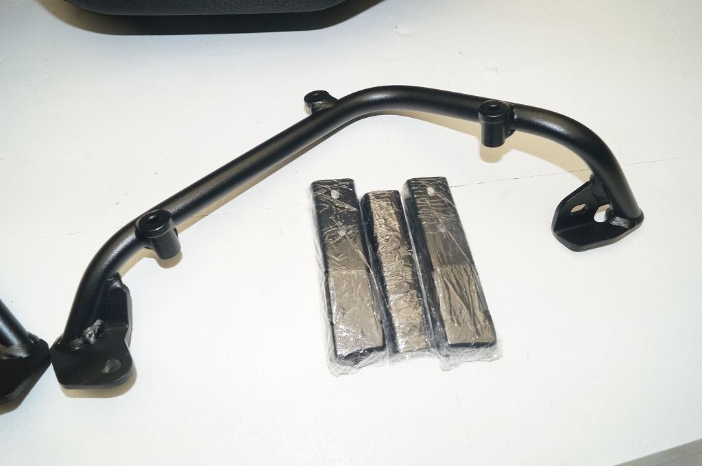 ヤマハ ワイズギア MT-10SP エアロサイドケース ステーセット Q5K-YSK-109-P03|Q5K-YSK-109-P02 ２