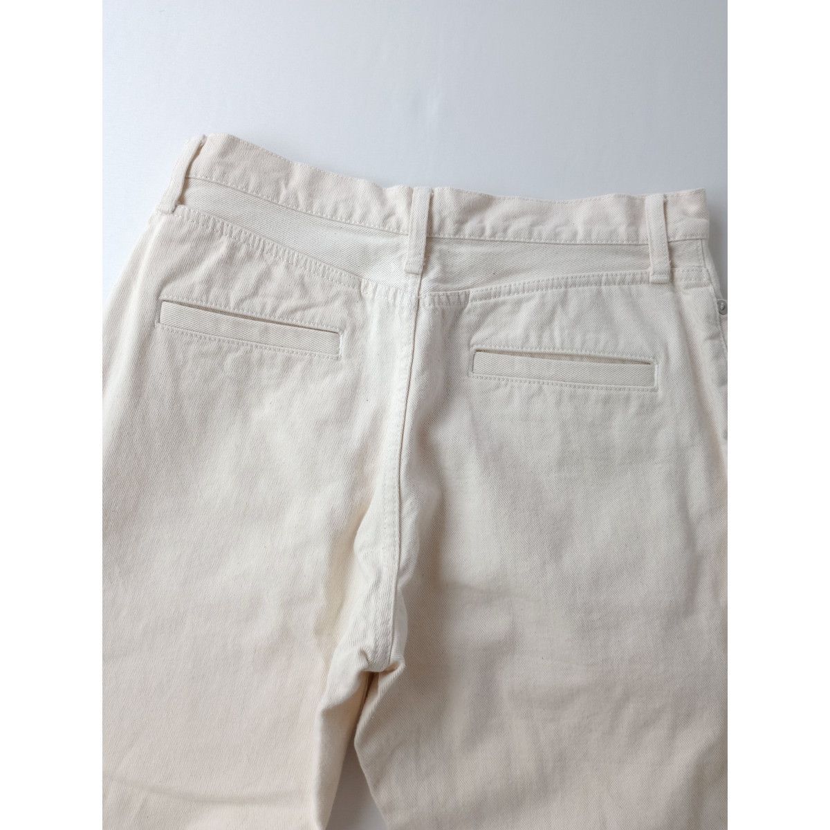 きゃさりん様美品　HAU (ハウ) テーパードデニムパンツ 36 HAU ハウ クラスカ デニムパンツ コットン 綿 100％ テーパード