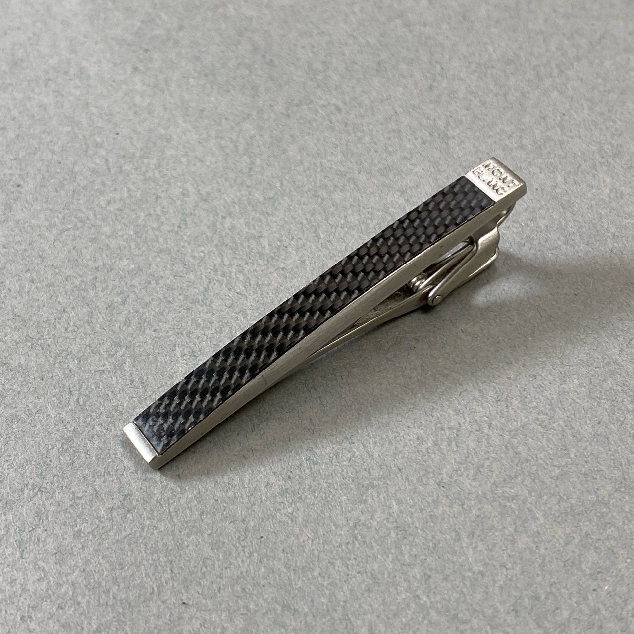 j16 MONTBLANC モンブラン TIE CLIP ネクタイピン ブラック シルバー スーツ ビジネス フォーマルt18r